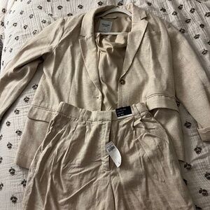 Abercrombie & Fitch Set- Tan